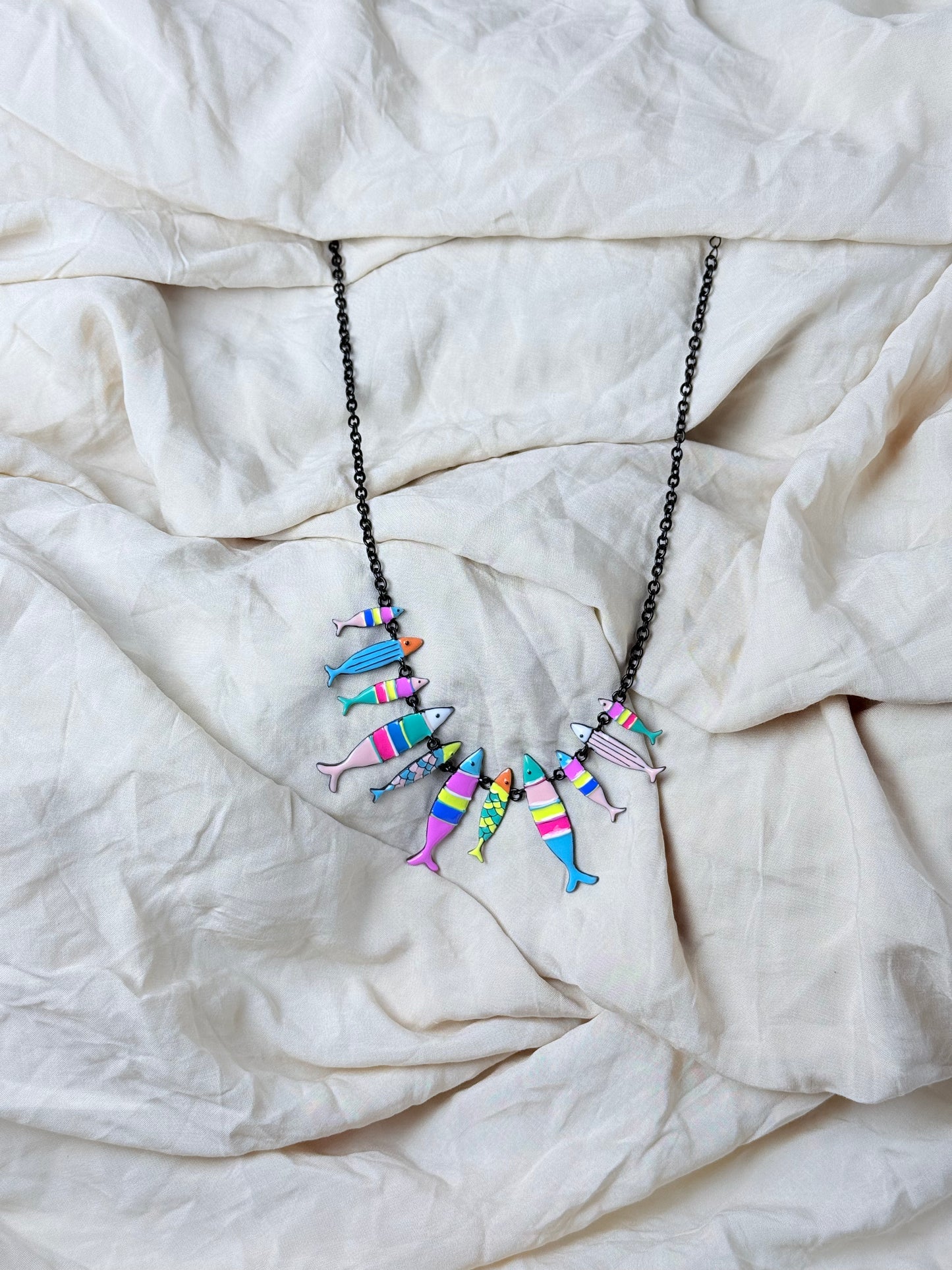 Collar Peces Rosados