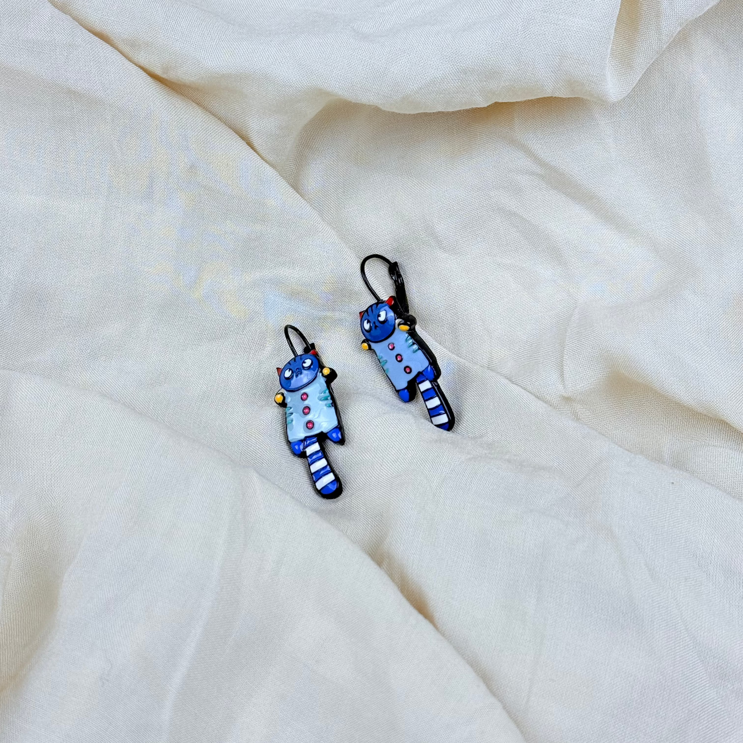 Pendientes Gato Cuqui Azul