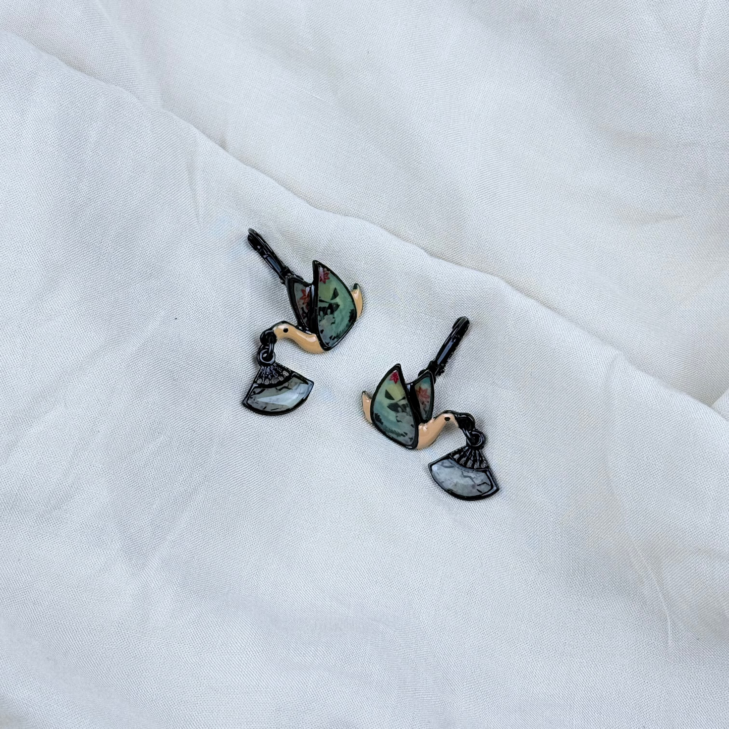 Pendientes Paloma Japonesa