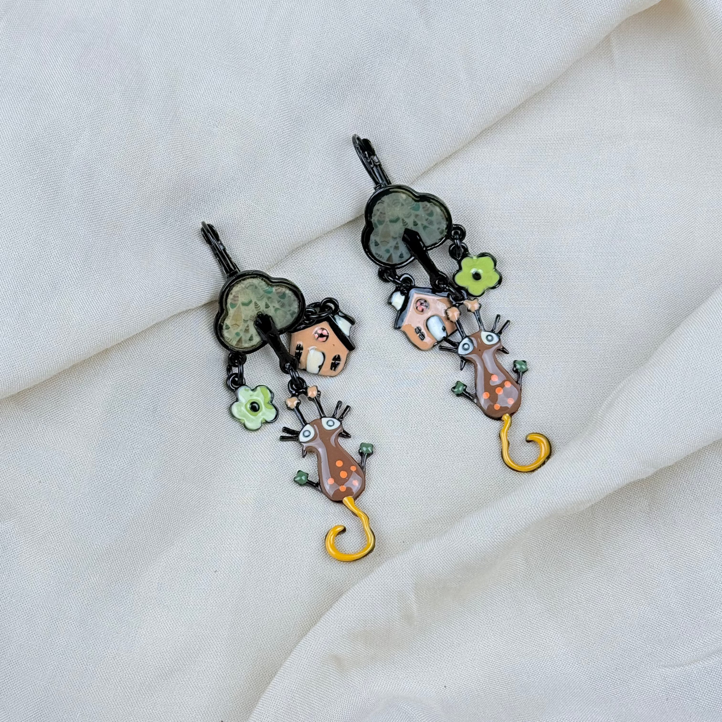 Pendientes El Gato del Bosque Marrón