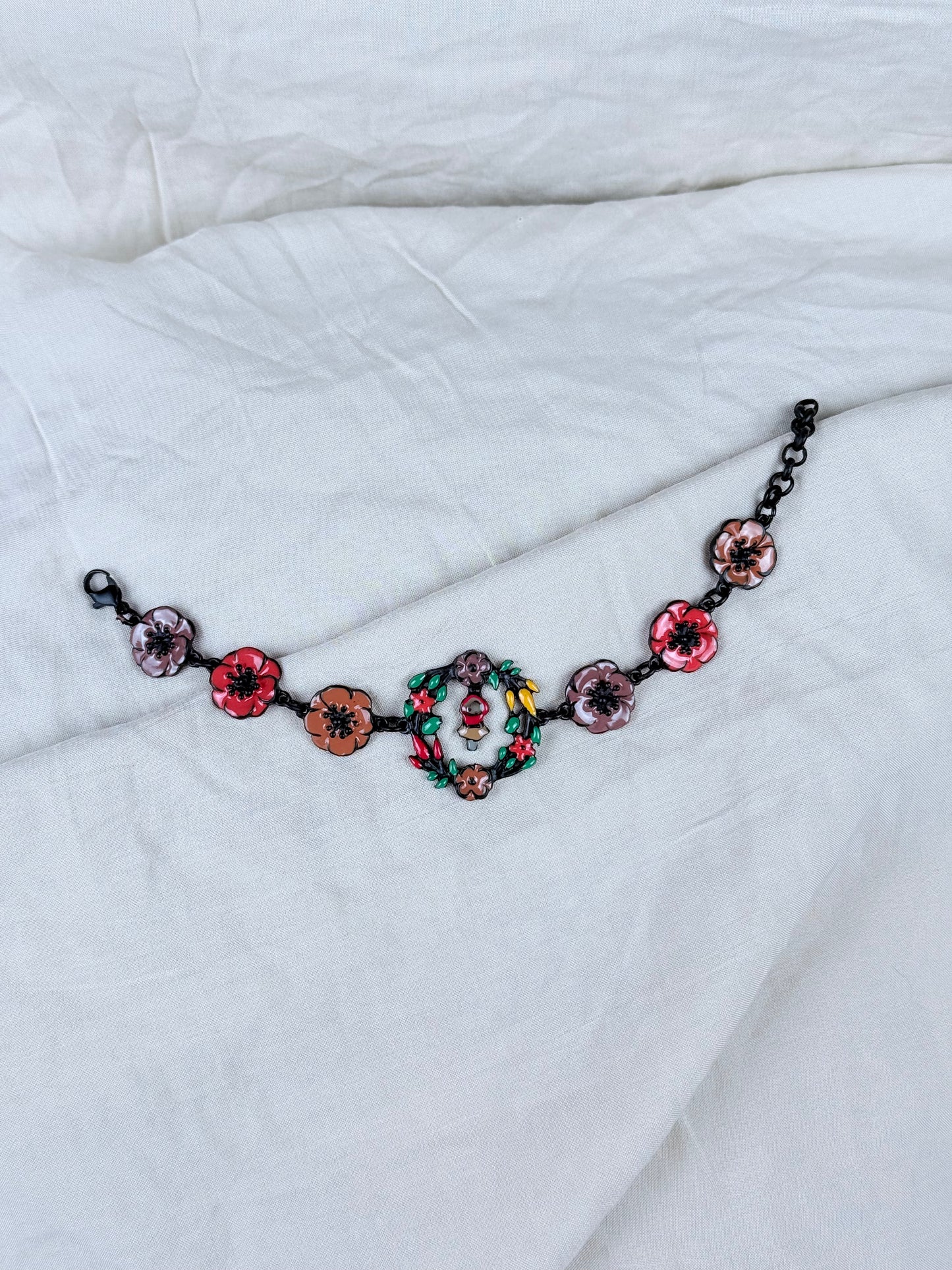 Pulsera Caperucita y el Bosque