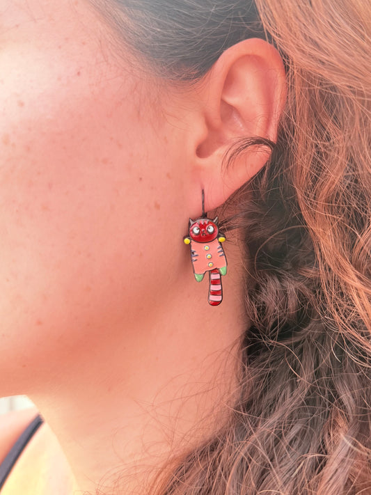 Pendientes gato cuqui rojo