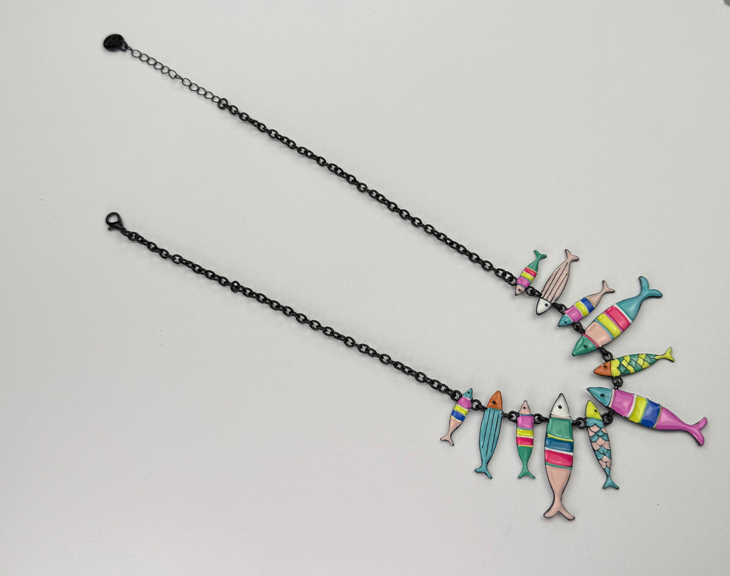 Collar peces multicolor