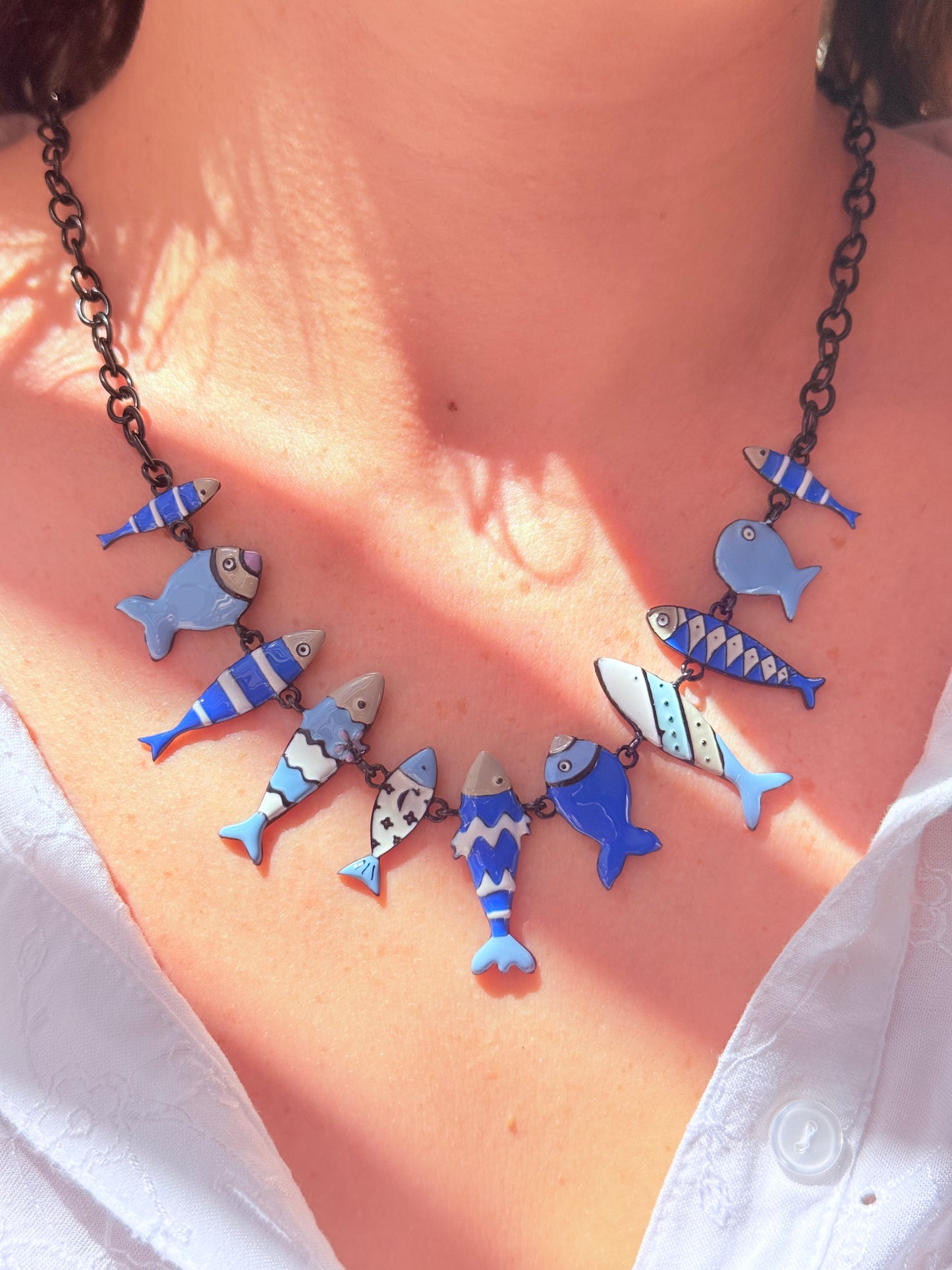Blaue Fisch-Halskette