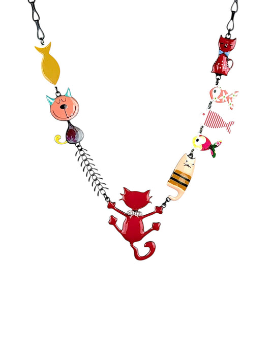 Collana di gatti rossi stellati